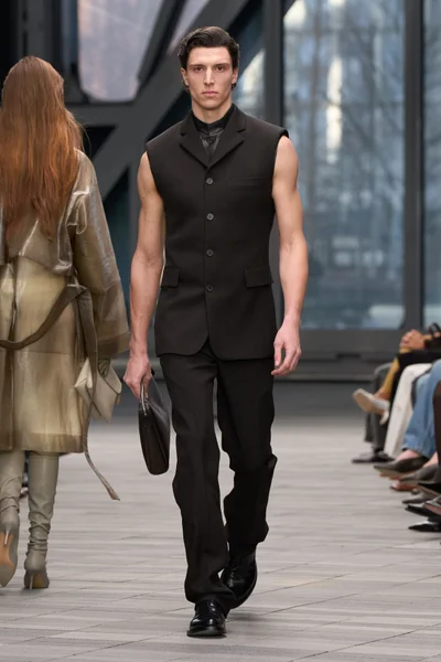 Look 42
